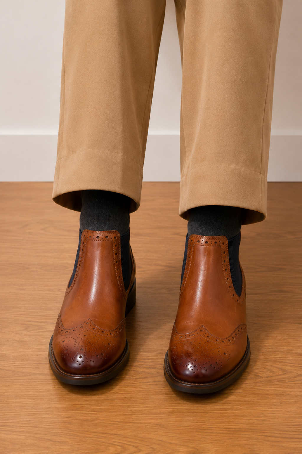 Mudih Premium Leather Wingtip Chelsea Boots – Tan