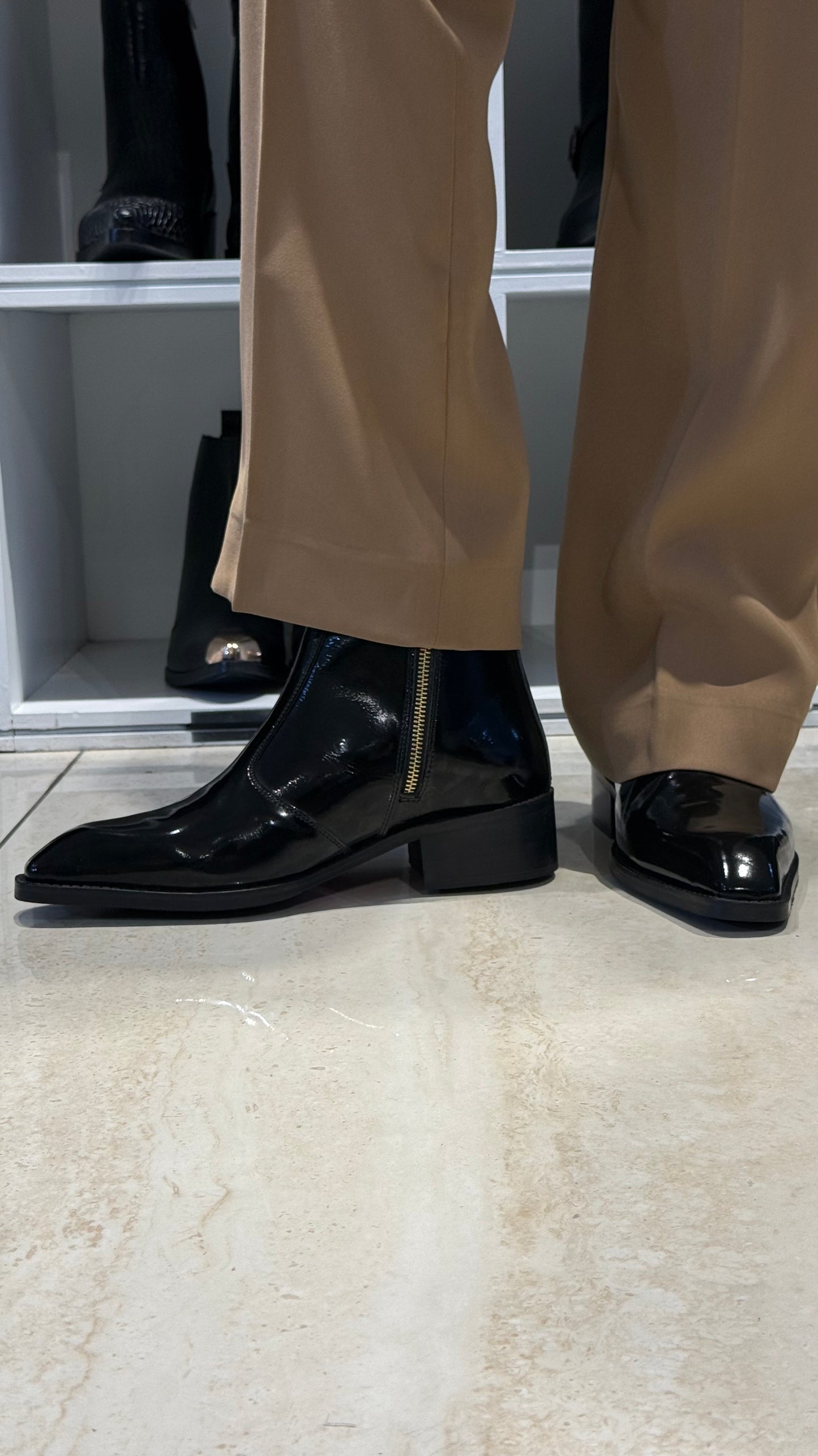 Black Shiny Patent Leather |Cuban Heel Chelsea |