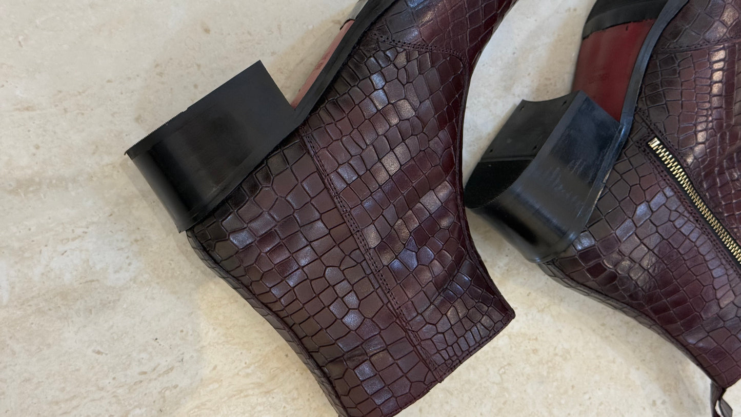 Cuban Heel Croco leather Burgundy Chelsea Boot