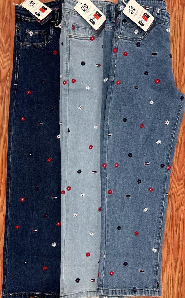 Women’s Straight Fit Printed Jeans