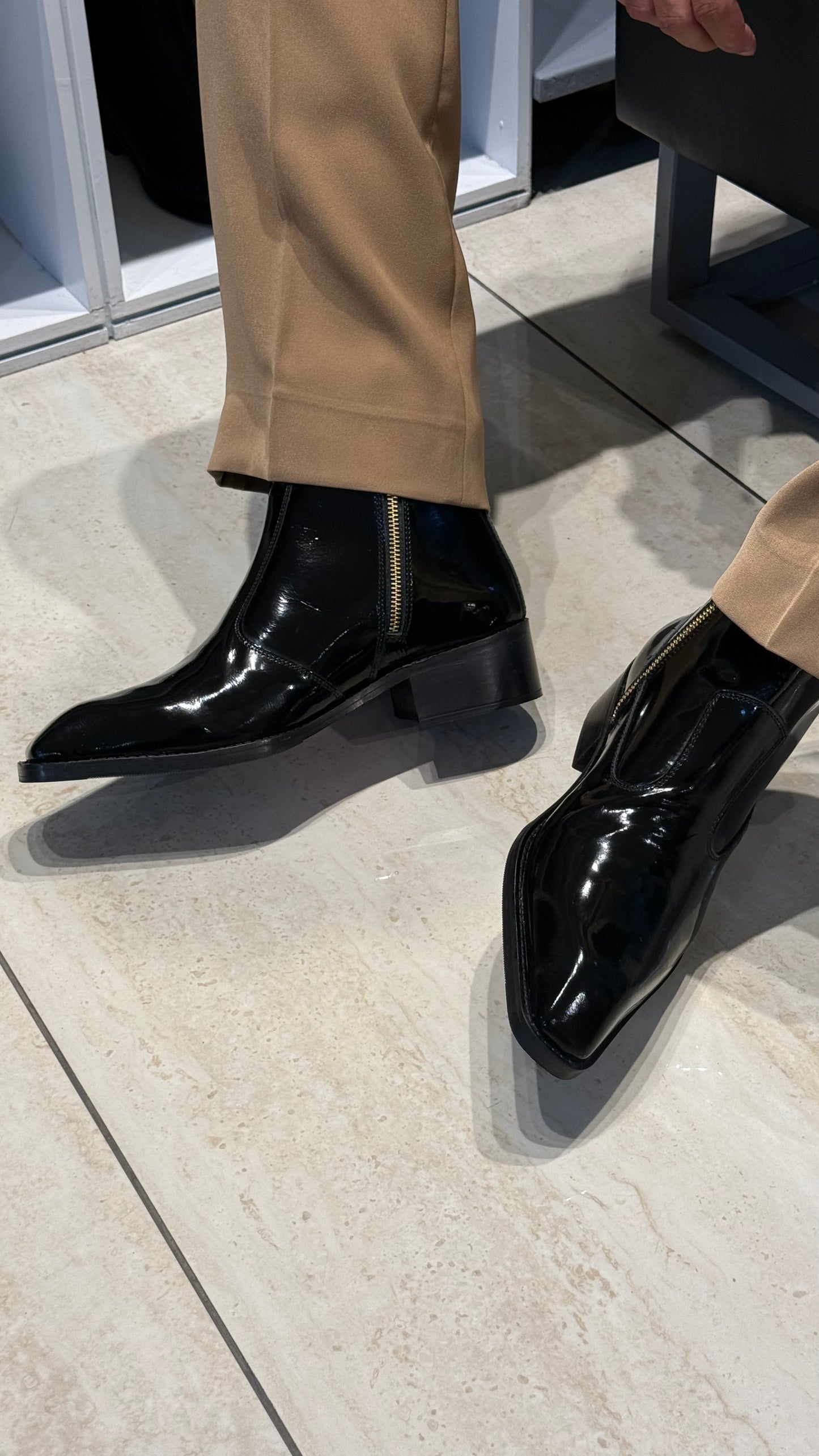 Black Shiny Patent Leather |Cuban Heel Chelsea |